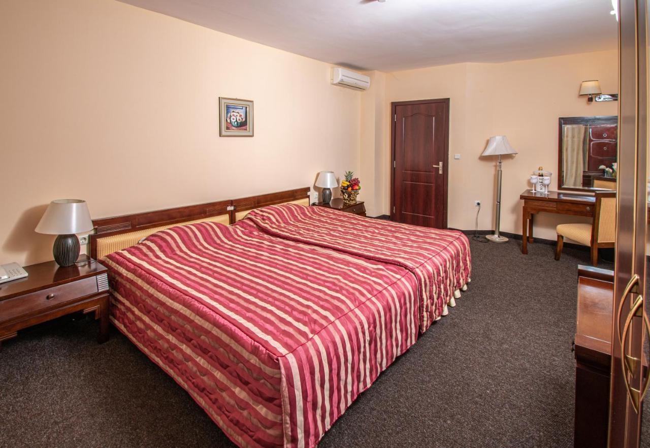 קיטן Hotel Princess Residence מראה חיצוני תמונה